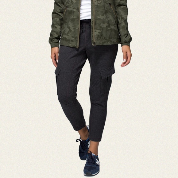 Lululemon Carry And Go Pant II - Picture 2 of 12